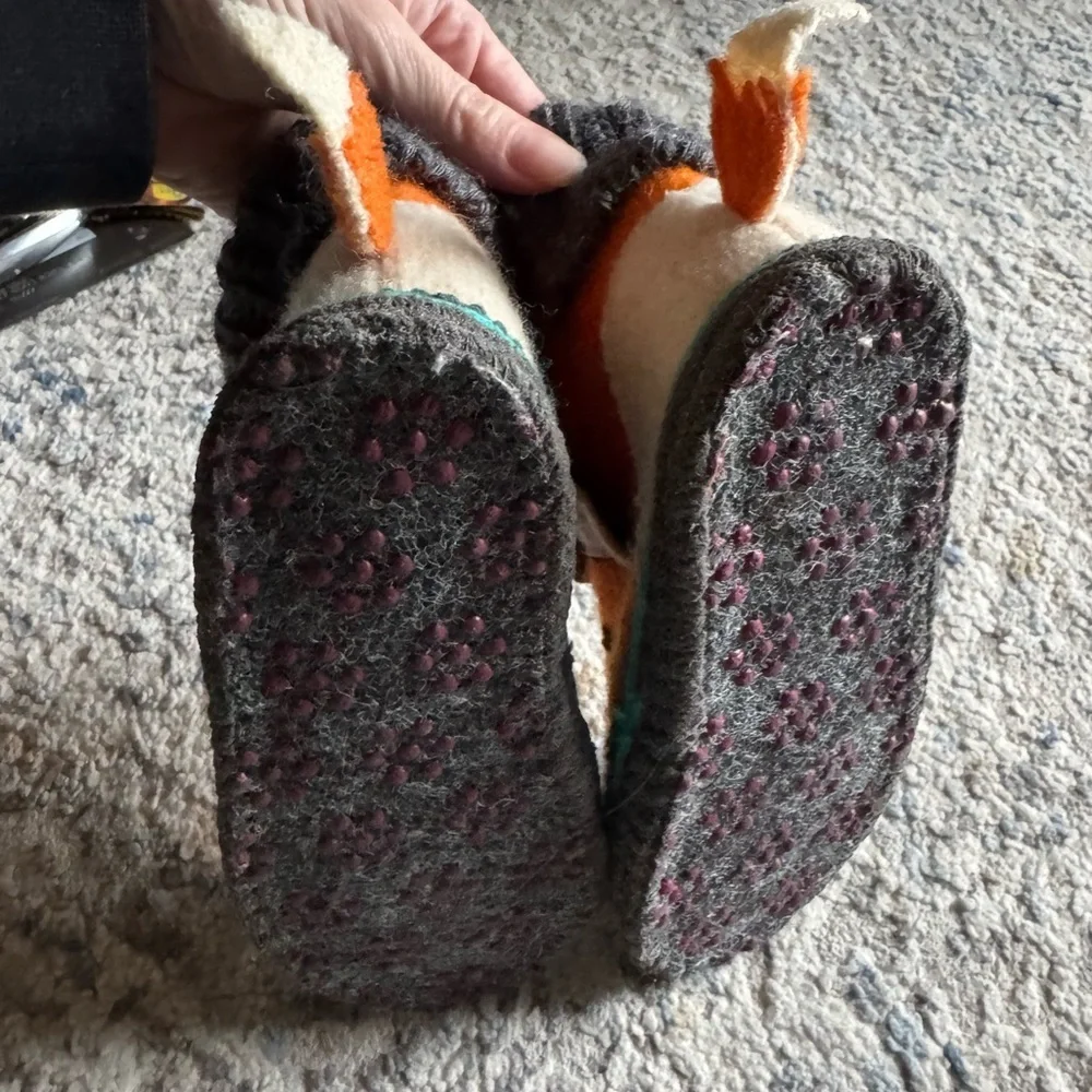 Garnet Hill Fox Face Wool Slipper Boots in Orange and Gray